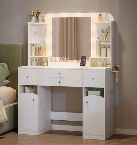 White dressing table - dressing, desk