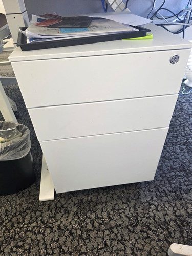 White metal filing cabinet - filing, 3